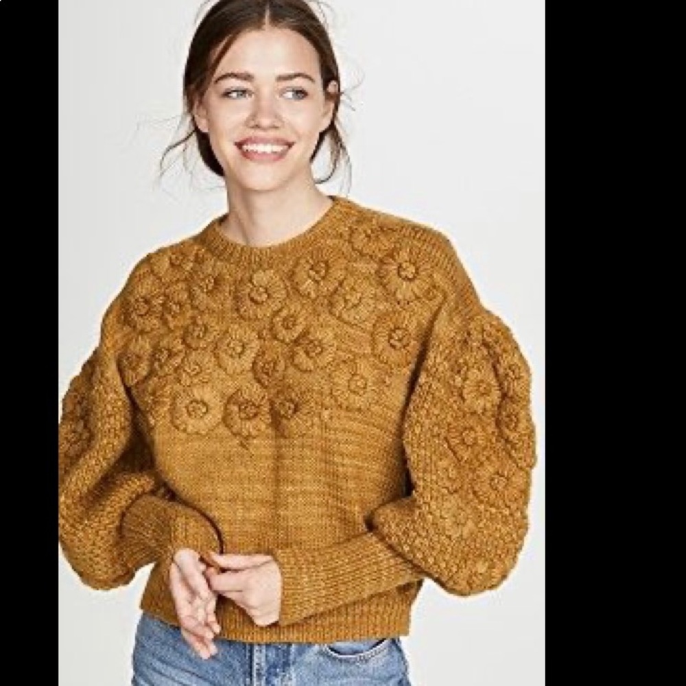 FLOWERS STITCHED PUFF SLEEVES KNIT SWEATER